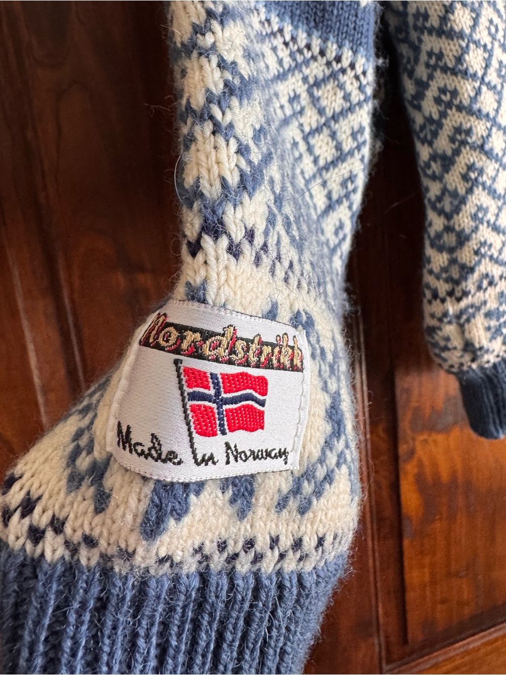 Nordstrikk virgin wool crewneck sweater - Picture 5 of 11